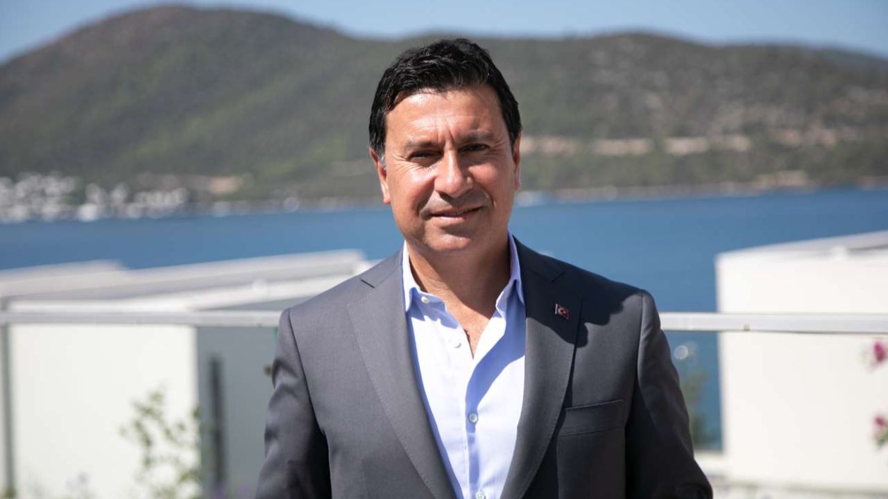 Müjde Ar'ın Şikayet Etmesiyle Hapis Cezası Alan Ahmet Aras Kimdir?