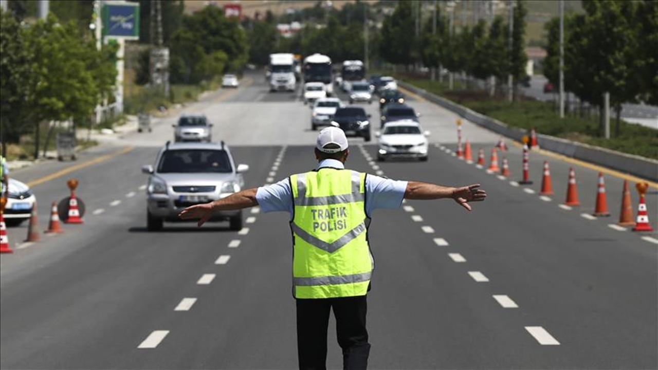 Bir Haftada 2,5 Milyon Araç Denetlendi