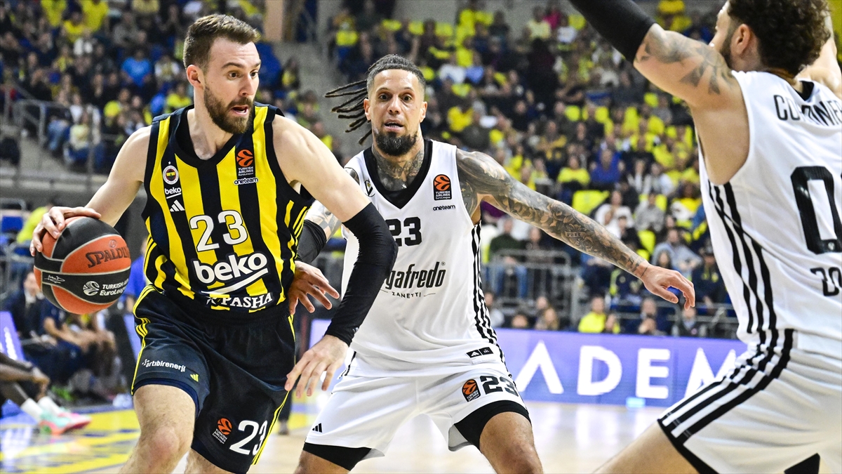 Fenerbahçe Beko, İtalyan Ekibi Virtus Segafredo Bologna’yı Mağlup Etti Haberi