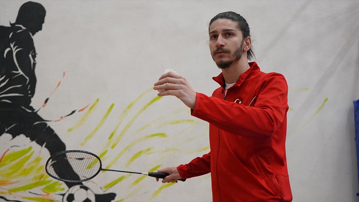 Para Badmintoncu Sedat Tümkaya’nın Yeni Hedefi 2028 Los Angeles Paralimpik Oyunları Haberi