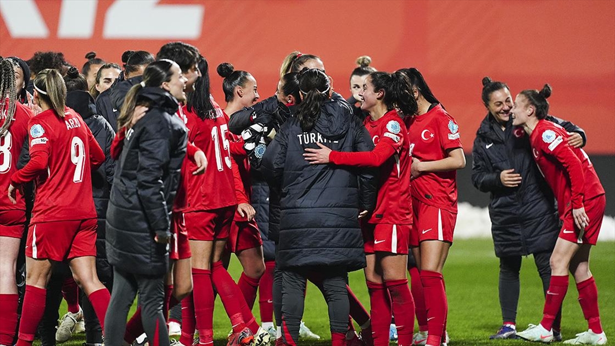 A Milli Kadın Futbol Takımı, Yunanistan’ı 1-0 Mağlup Etti Haberi