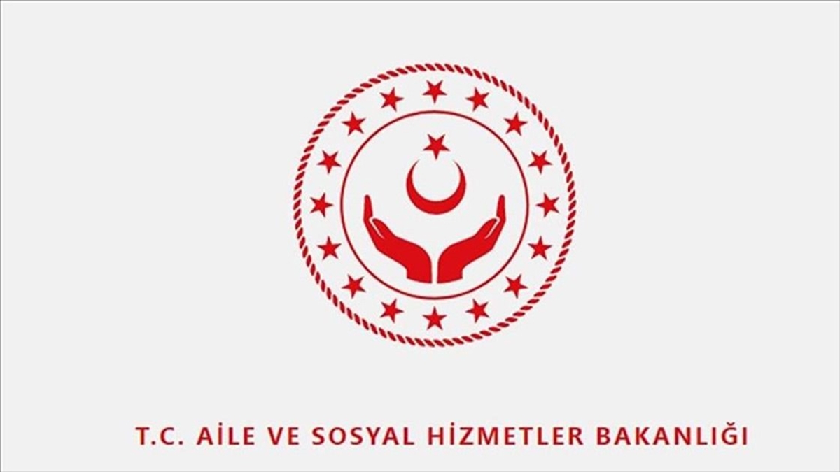 Aile Ve Sosyal Hizmetler Bakanlığının “Dijital Dünyada Çocuk Çalıştayı” Raporu Tamamlandı Haberi