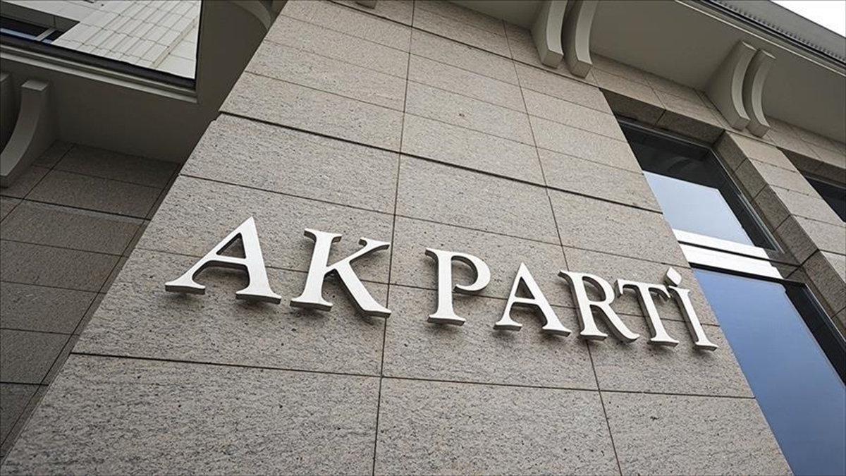 Ak Parti’de Genel Başkan Yardımcılığı Sayısı 19’A Yükseliyor Haberi