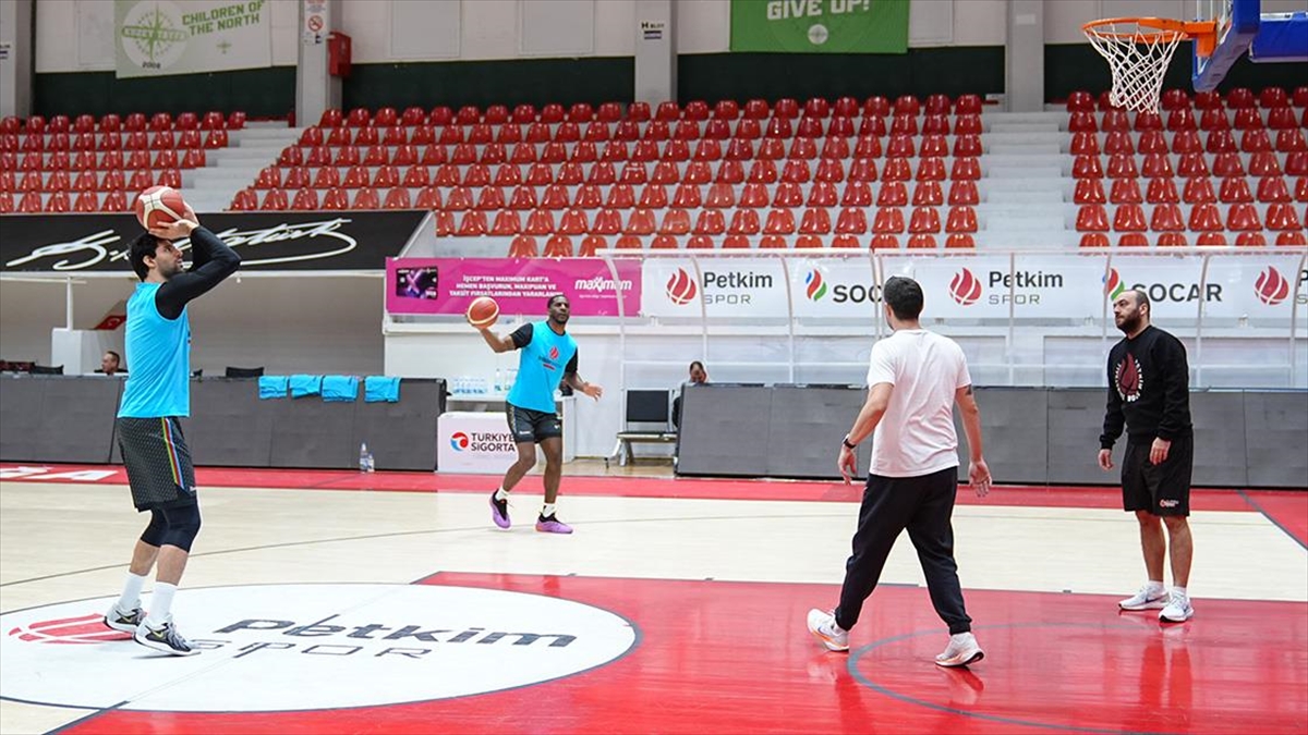 Aliağa Petkimspor, Avrupa’da Çeyrek Final Hedefini Bırakmıyor Haberi