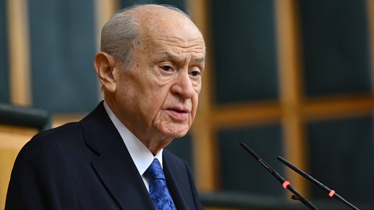 Bahçeli: Tsk Disiplin Kanunu’nun Amir Hükümlerinin Tatbikiyle Ayırma Cezasının Uygulanması Doğru Bir Karardır Haberi