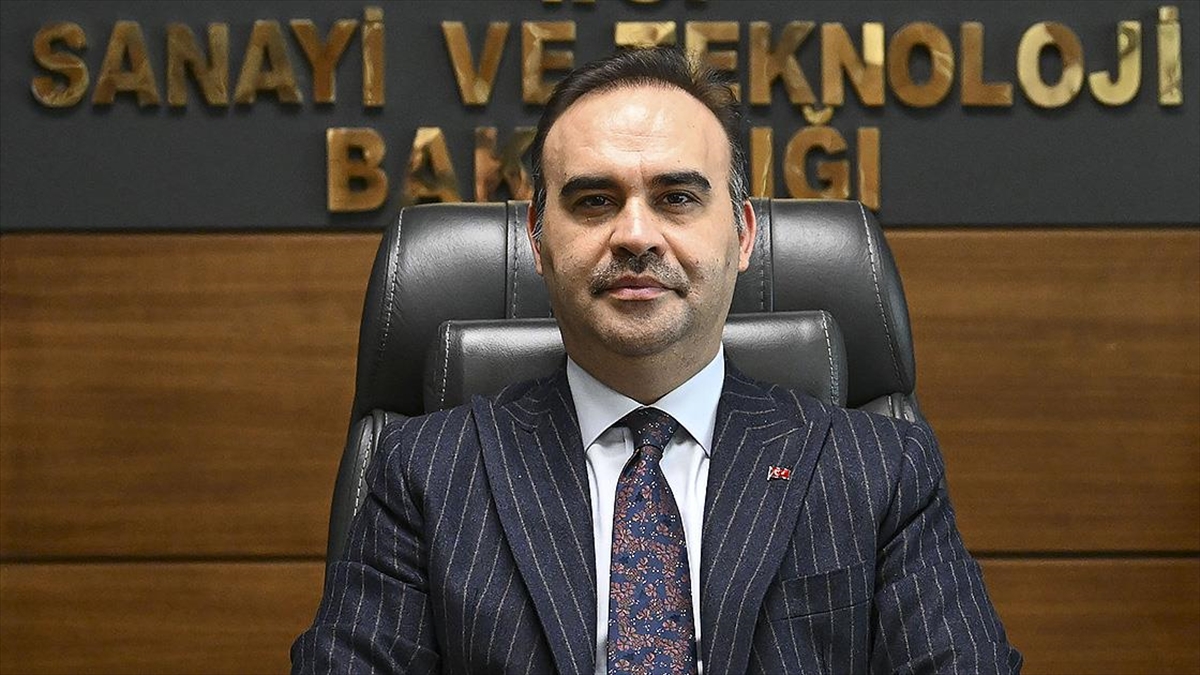 Bakan Kacır: Türkiye, Yüksek Teknolojiyle, Katma Değerli Üretimle Yoluna Devam Ediyor Haberi