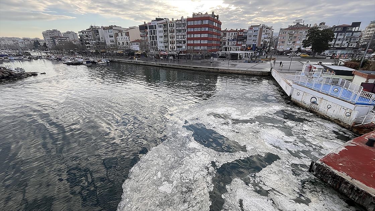 Çanakkale Sahillerinde Müsilaj Görülmeye Başlandı Haberi