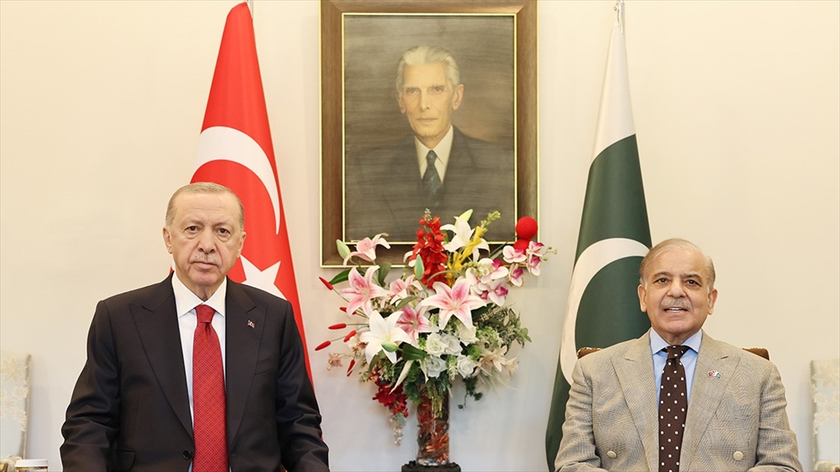 Cumhurbaşkanı Erdoğan, Pakistan Başbakanı Şerif’le Görüştü Haberi