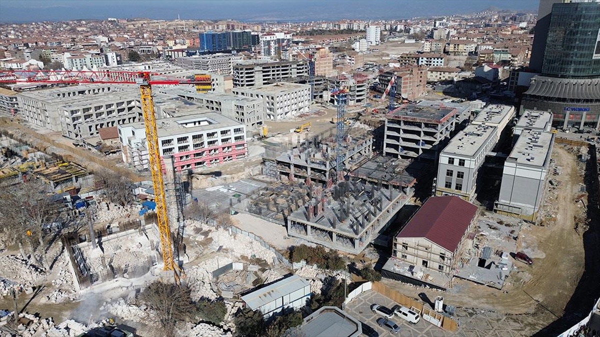 Depremlerden Sonra Yapımına Başlanan Malatya Çarşısının Yapım Süreci Dronla Görüntülendi Haberi