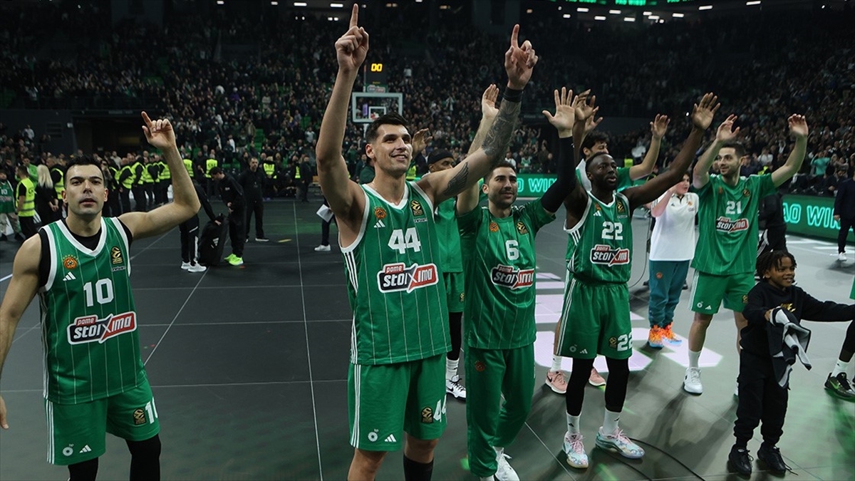 Ergin Ataman’ın Çalıştırdığı Panathinaikos, Yunanistan Kupası’nın Sahibi Oldu Haberi