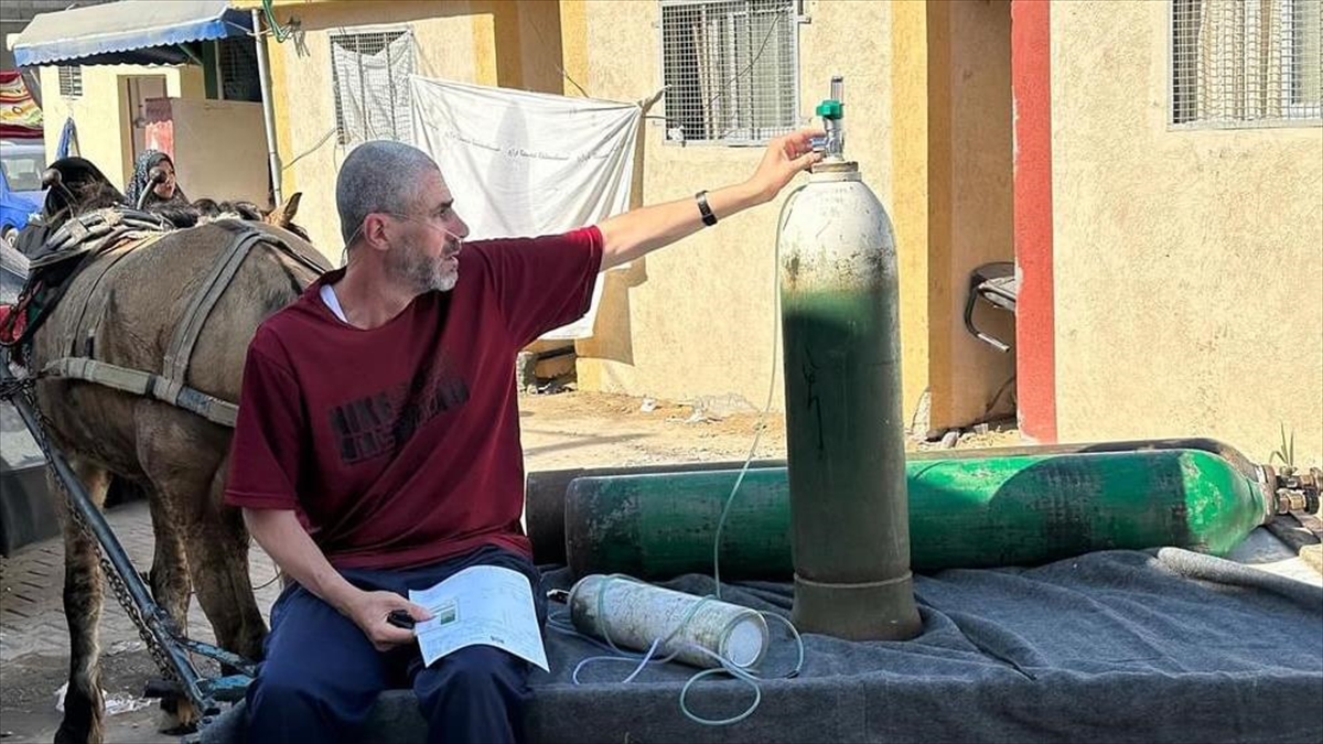 Gazze’deki Sağlık Bakanlığı, Hastanelerdeki Kısıtlı Oksijenin Etkileri Konusunda Uyardı Haberi