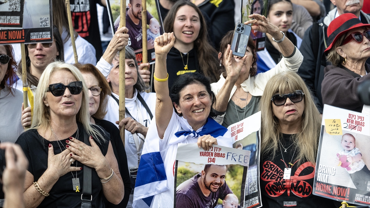 Hamas, Esir Takasının 6. Turunda Serbest Bırakılacak 3 İsraillinin Isimlerini Açıkladı Haberi