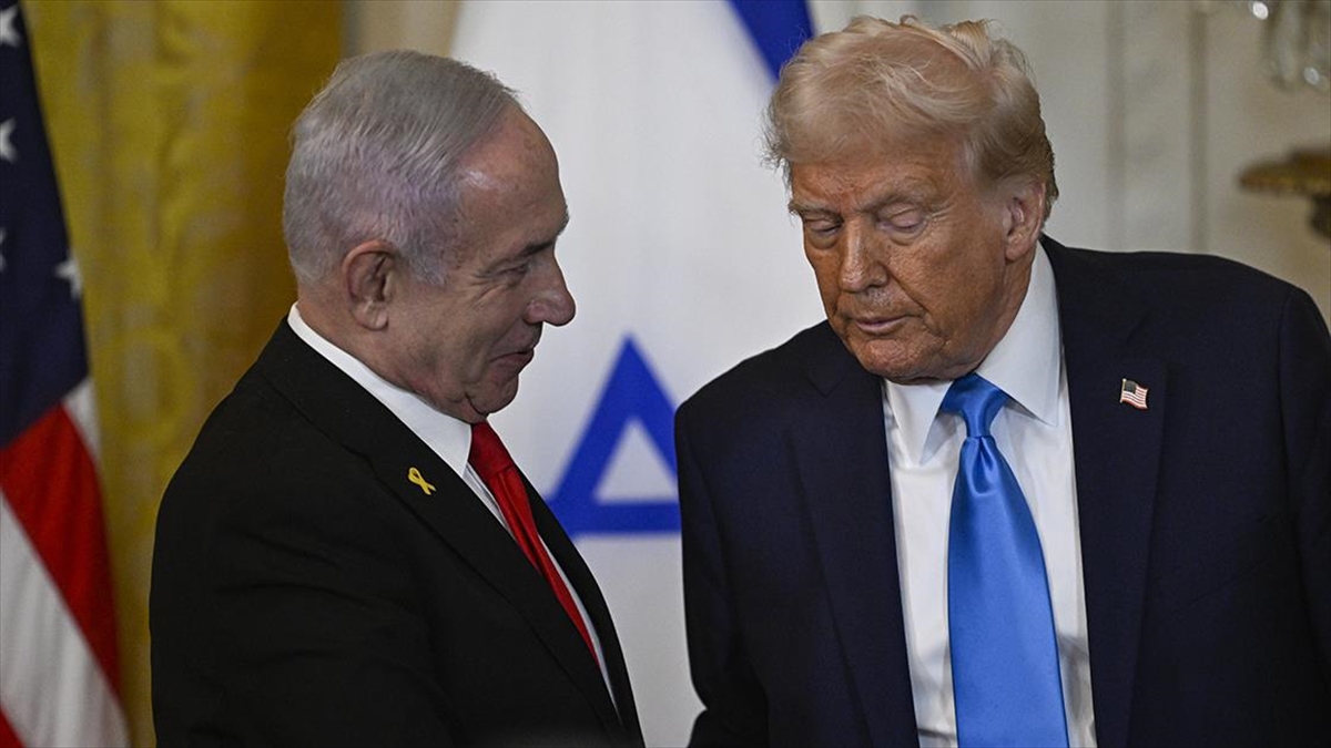 İsrail Başbakanı Netanyahu, Abd Başkanı Trump’a Çağrı Cihazı Hediye Etti Haberi