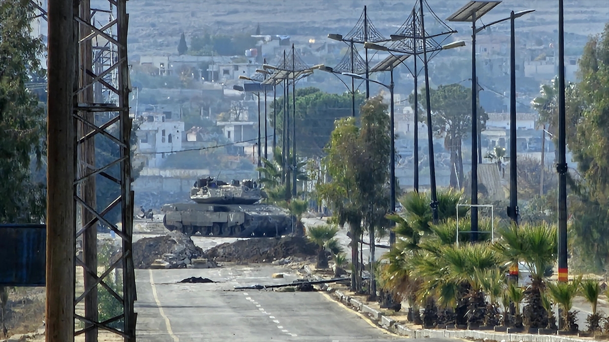 İsrail Ordusu, Suriye’nin Güneyine Hava Saldırısı Düzenledi Haberi