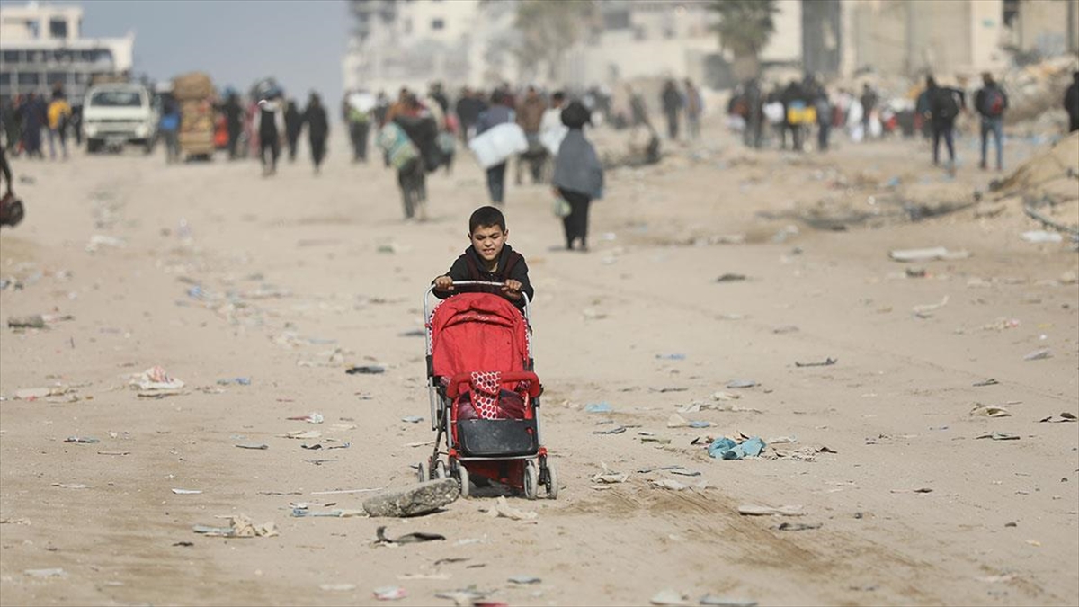 İsrail’in Yardım Girişini Kısıtladığı Gazze’de 2 Aylık Sıla Bebek Soğuktan Öldü Haberi