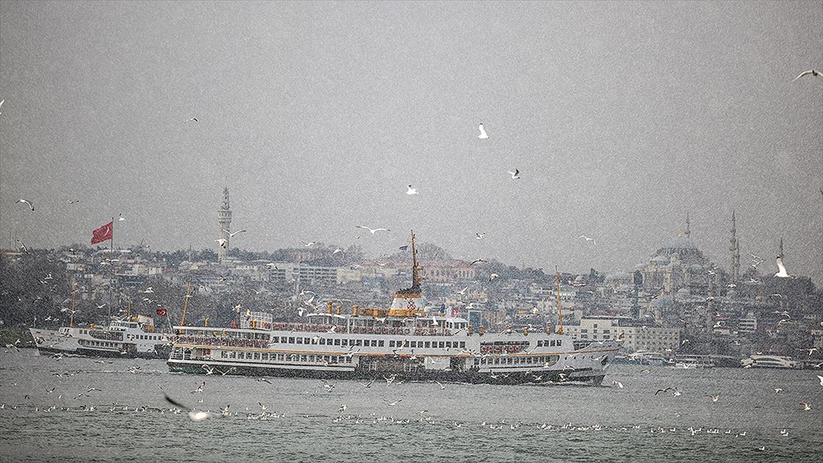 İstanbul Için Kar Yağışı Uyarısı Haberi