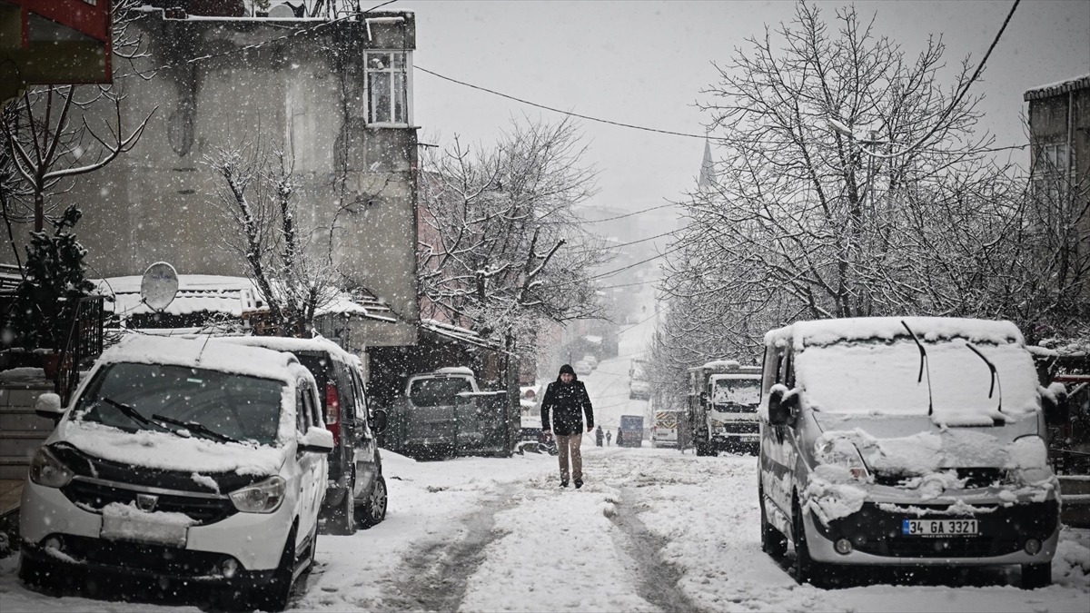 İstanbul, Tekirdağ Ve Kırklareli’nde Akşam Saatlerinde Kuvvetli Kar Yağışı Bekleniyor Haberi