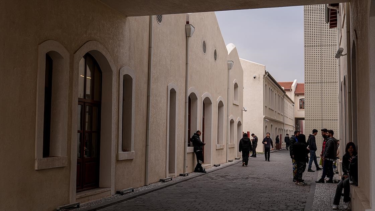 İzmir’in Tarihi Fabrikası Kültür Sanat Üssüne Dönüştü Haberi