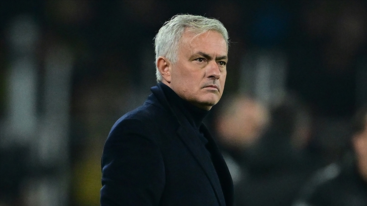 Jose Mourinho, Galatasaray’a 1 Milyon 907 Bin Liralık Tazminat Davası Açtı Haberi