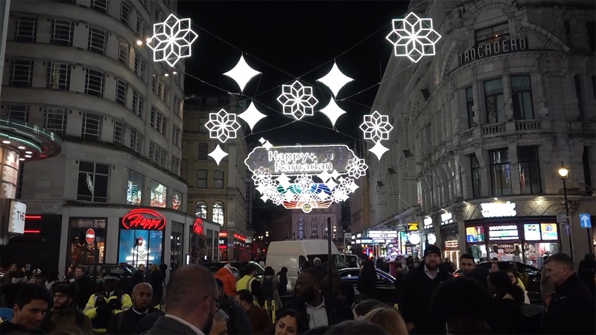 Londra’nın Ünlü Coventry Caddesi 3’Üncü Kez Ramazan Için Süslendi Haberi