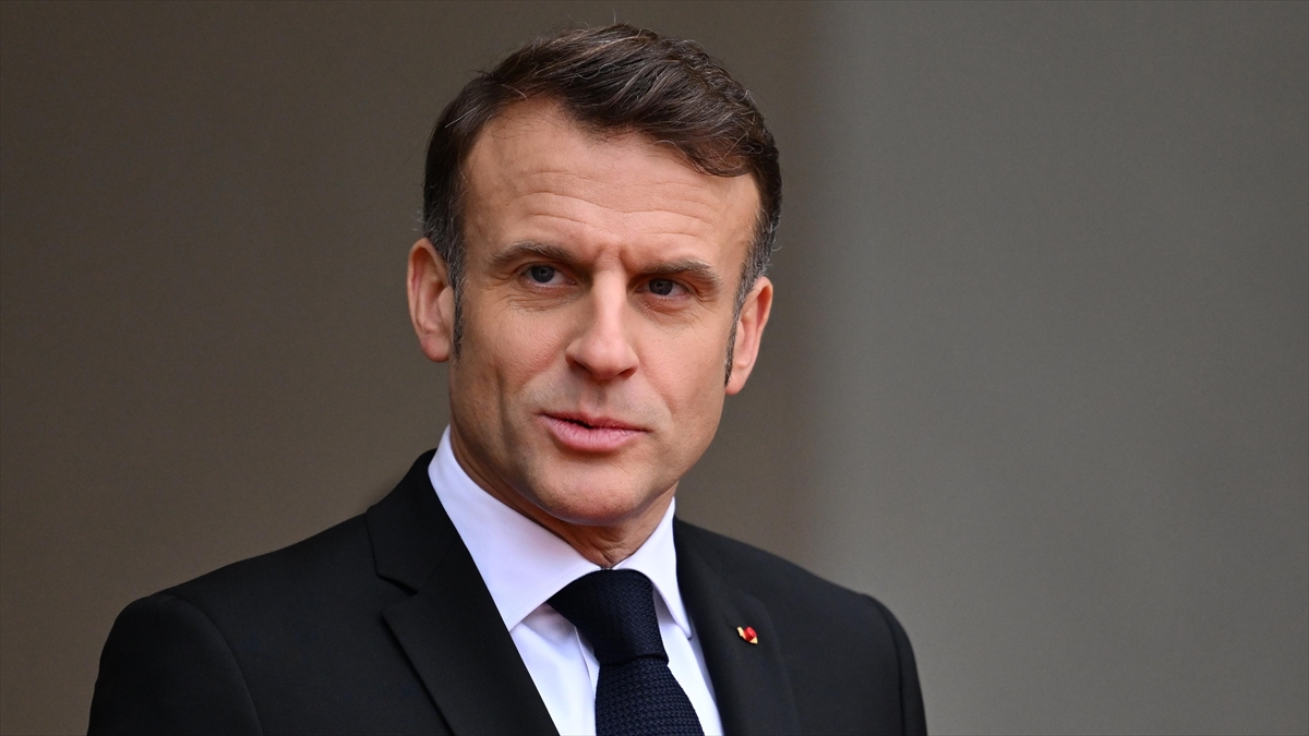 Macron, 2030’A Kadar Yapay Zeka Alanında 100 Bin Araştırmacının Eğitilmesini Istiyor Haberi