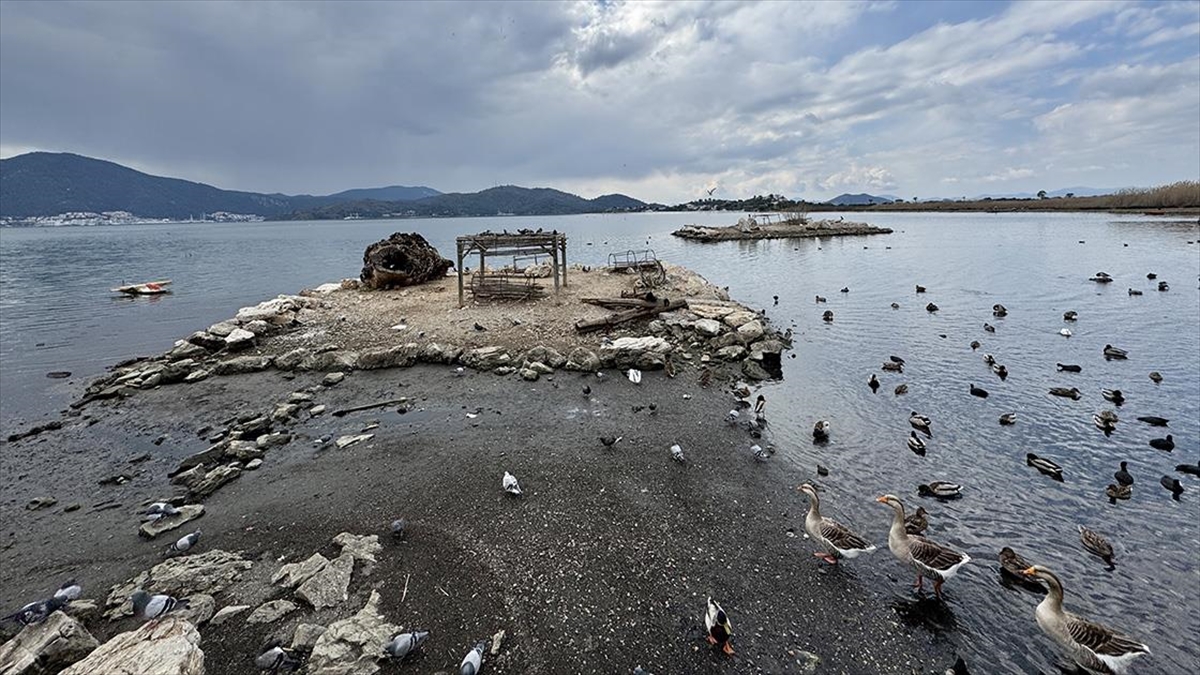 Marmaris Ve Fethiye’de Deniz Suyu Çekildi Haberi