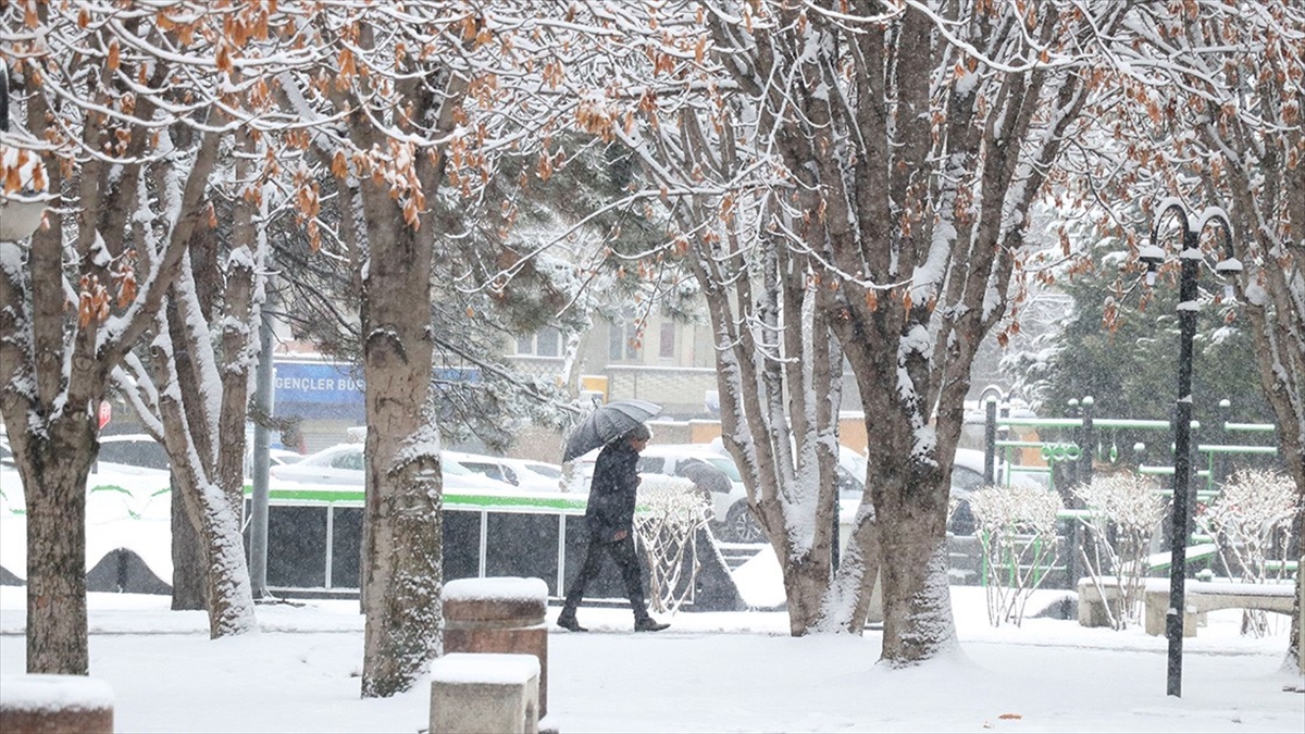 Meteorolojiden İç Anadolu Ve Çevresi Için Kar Yağışı Uyarısı Haberi