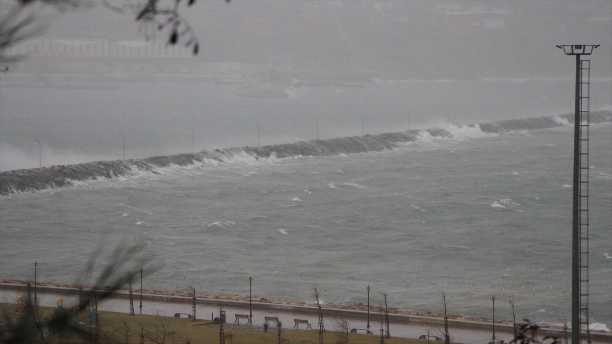 Meteorolojiden Marmara Denizi Için Fırtına Uyarısı Haberi