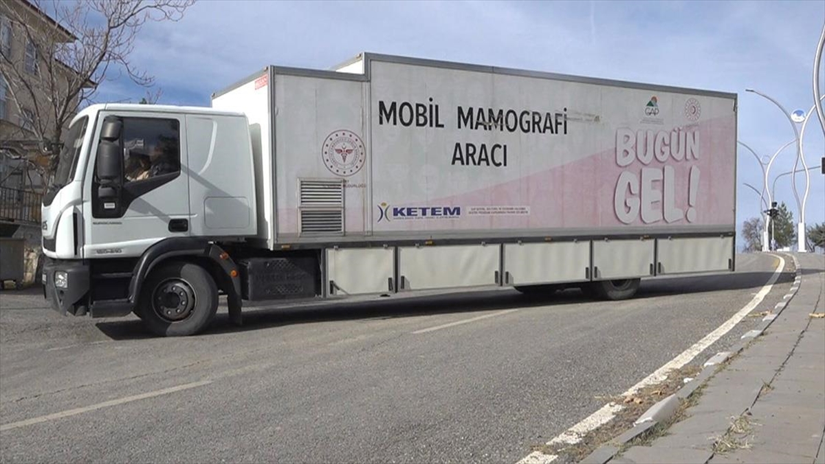 Mobil Mamografi Aracıyla 10 Bin Kilometre Yol Yapıp 1000 Kadına Hizmet Verdiler Haberi