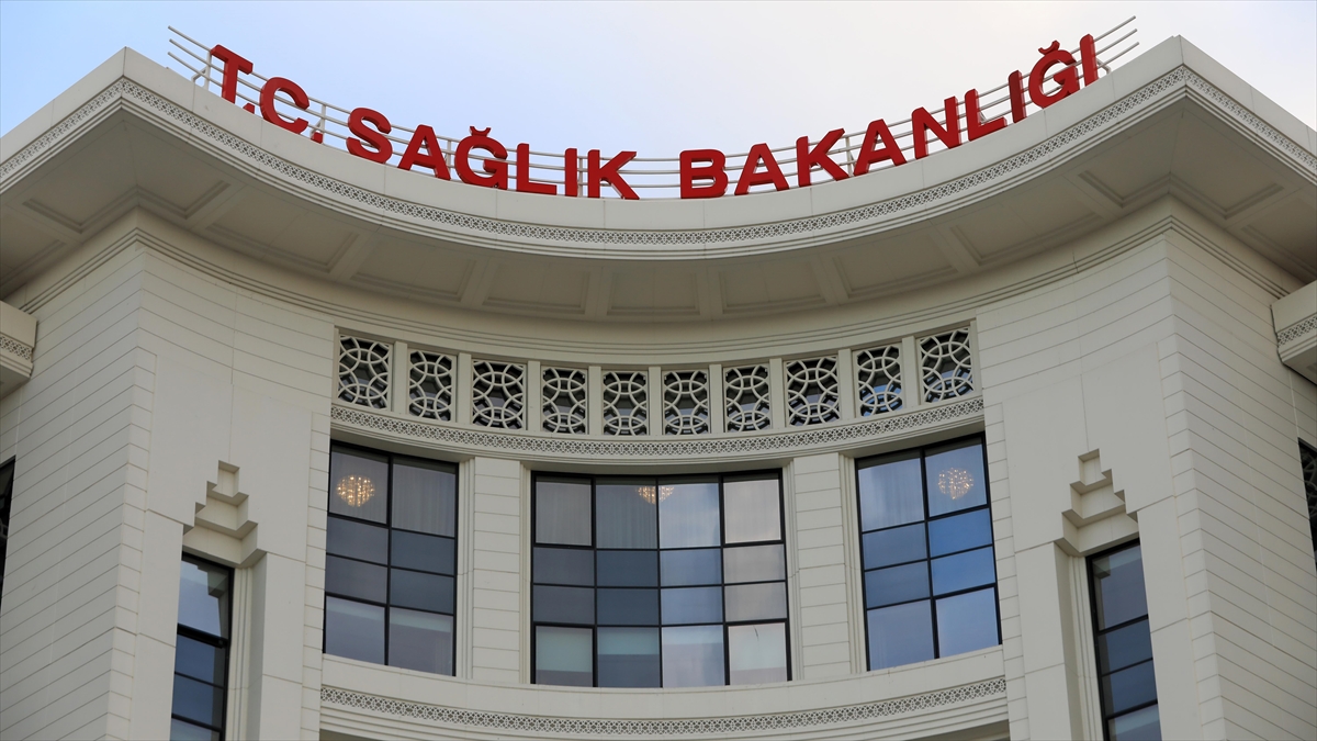 Sağlık Bakanlığı, Alman Der Spiegel Dergisinin “Yenidoğan Çetesi” Iddialarını Yalanladı Haberi