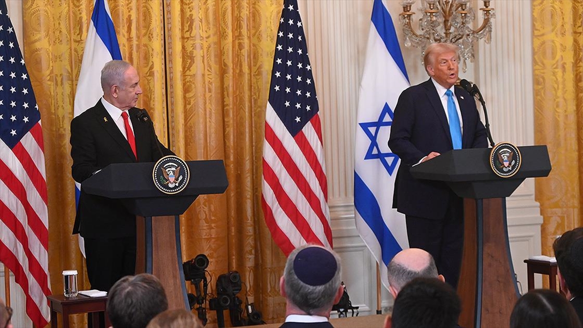 Suudi Arabistan Medyası, Netanyahu Ve Trump’a Yönelik Eleştirilerini Sürdürüyor Haberi