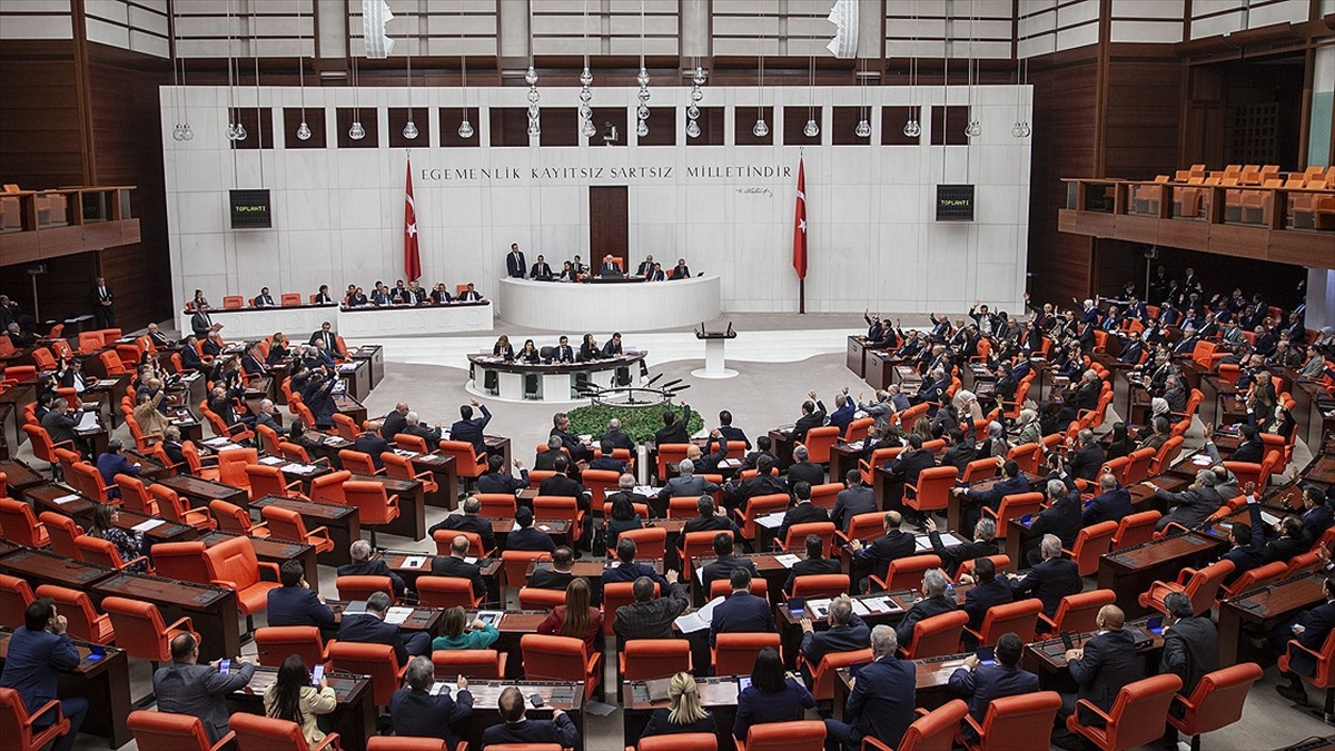 Tbmm’de, Türkiye Adalet Akademisi Kanunu Teklifi’nin Görüşmeleri Devam Edecek Haberi