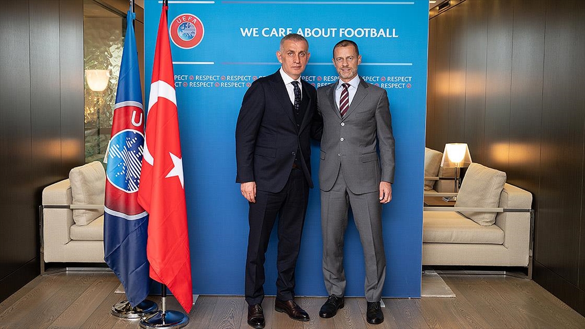 Tff Başkanı Hacıosmanoğlu, Uefa Başkanı Ceferin Ile Buluştu Haberi