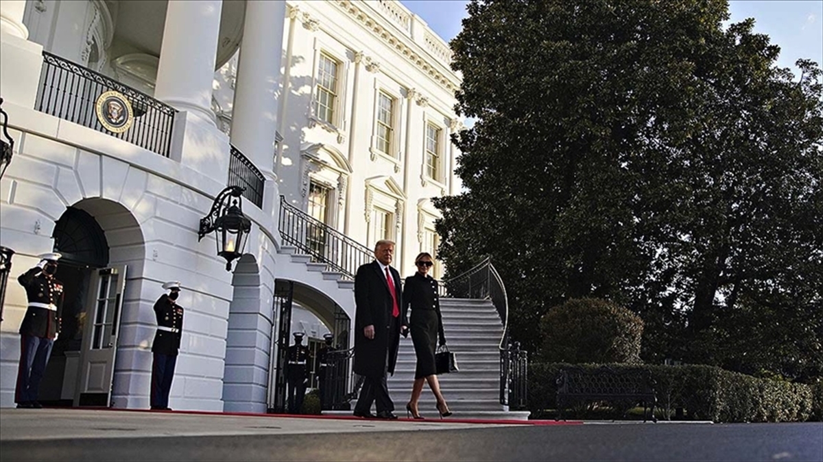 Trump’ın Imzaladığı Kararnameyle Beyaz Saray’ın Bağımsız Kuruluşlar Üzerindeki Etkisi Artacak Haberi