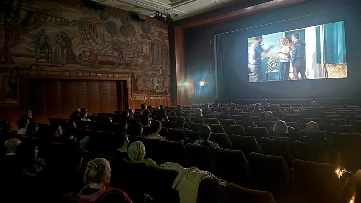 Viyana Yunus Emre Enstitüsü, “Bildiğin Gibi Değil” Filmini Izleyiciyle Buluşturdu Haberi