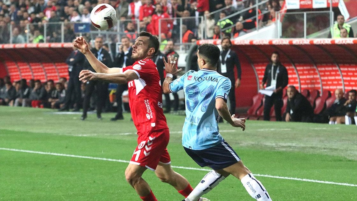 Adana Demirspor, Süper Lig’de Yarın Samsunspor’a Konuk Olacak Haberi