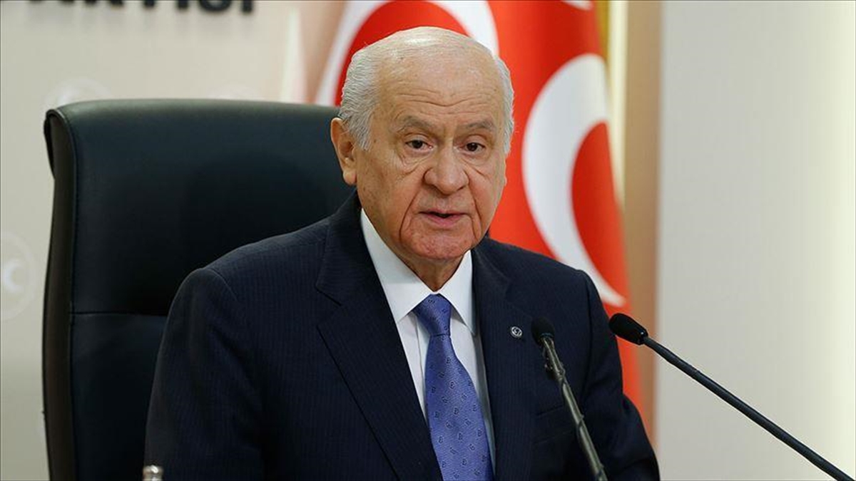 Bahçeli: Hukukun Vereceği Her Türlü Karara Saygıyla Yaklaşmak Ortak Sorumluluk Olmalı Haberi