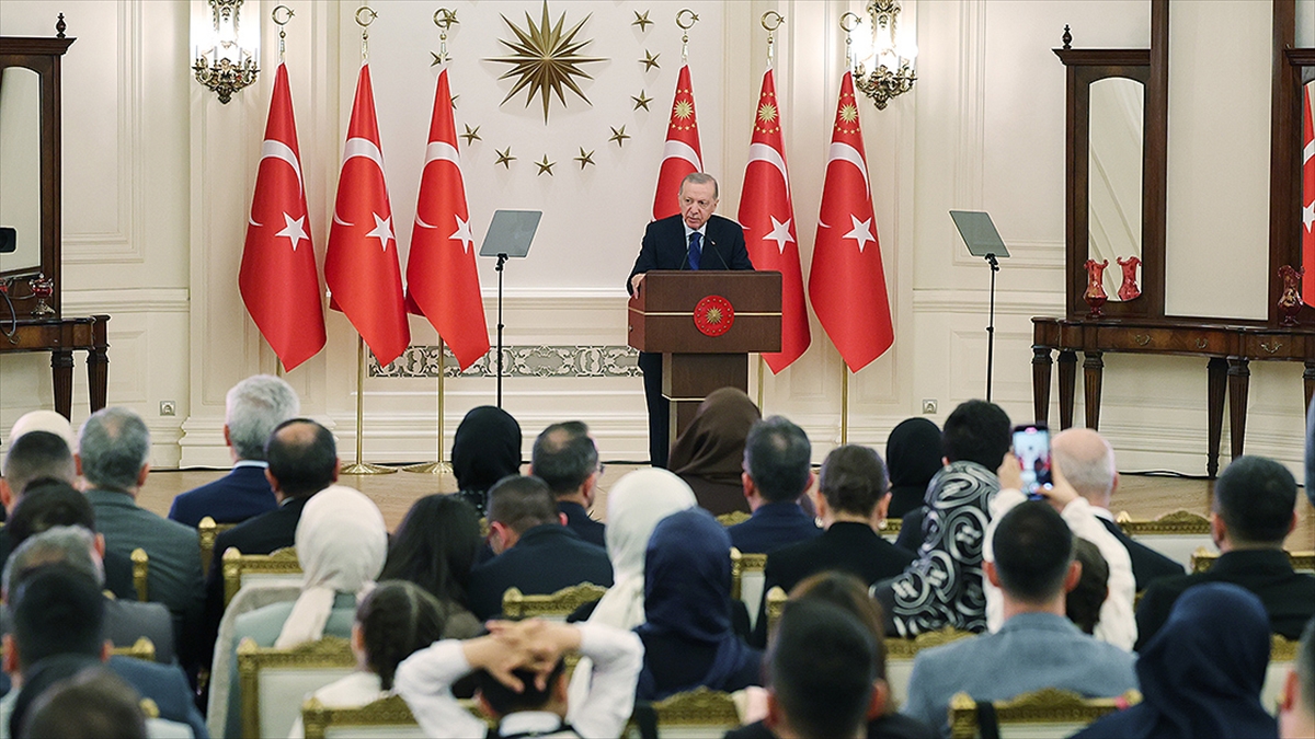 Cumhurbaşkanı Erdoğan: Çanakkale’de Bir Kez Daha Görülmüştür Ki Hiçbir Silah Vatan Sevgisine Galip Gelemez Haberi