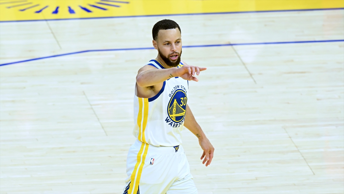 Curry, Nba Tarihinde 4 Bin “Üçlük” Sayısına Ulaşan Ilk Oyuncu Oldu Haberi