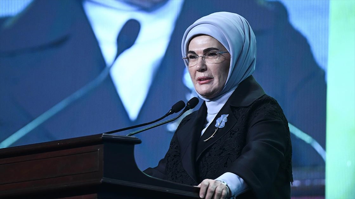 Emine Erdoğan: Bir Damla Suda Yaşamımız, Medeniyetimiz, Inancımız, Kültürümüz, Hülasa Tarihimiz Gizlidir Haberi