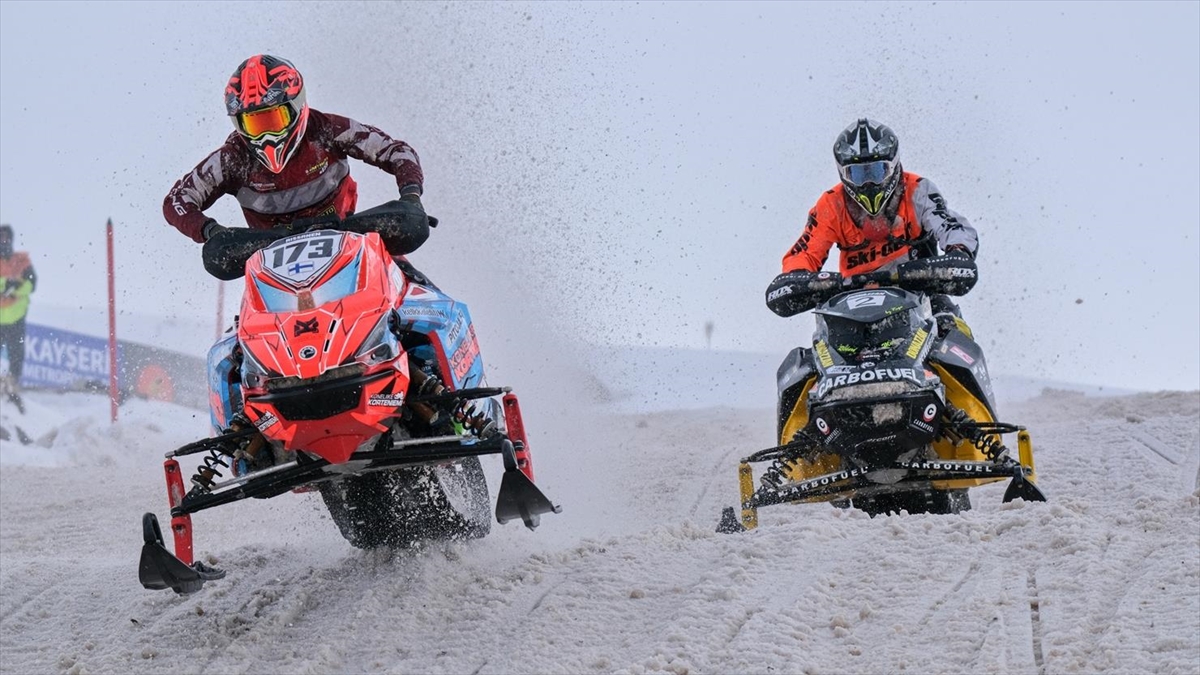 Erciyes’te Yapılacak Dünya Kar Motosikleti Şampiyonası’na 12 Ülkeden 40 Sporcu Katılacak Haberi