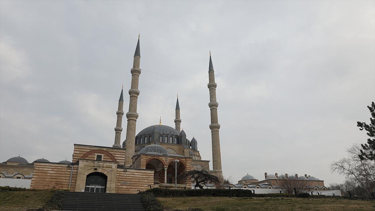 Eski Payitaht Edirne’ye Sultanların Yaptırdığı Camiler Değer Katıyor Haberi