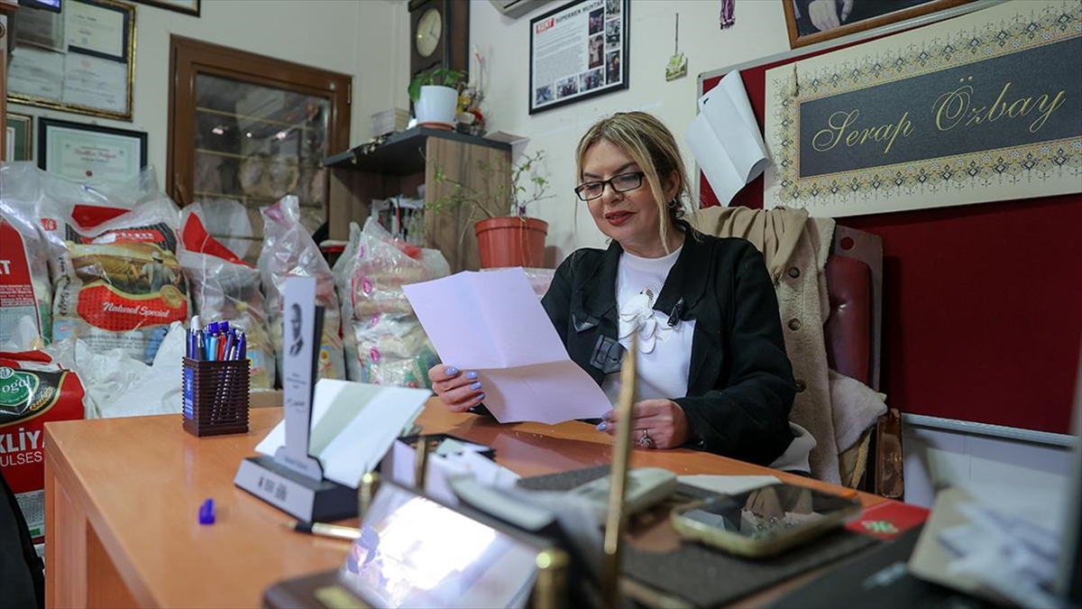 Gelin Geldiği Mahalledeki Muhtarlık Görevini 3 Dönemdir Sürdürüyor Haberi