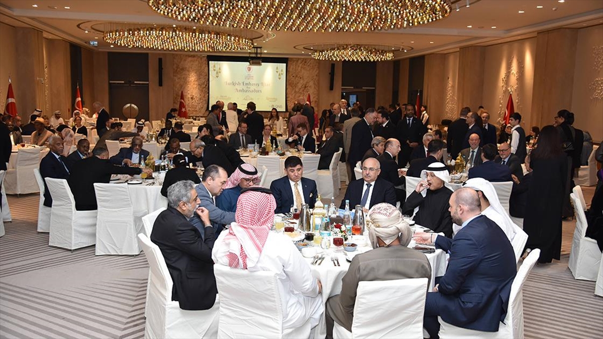 Katar’daki Büyükelçiler, Türkiye’nin Doha Büyükelçiliğince Düzenlenen Iftarda Buluştu Haberi