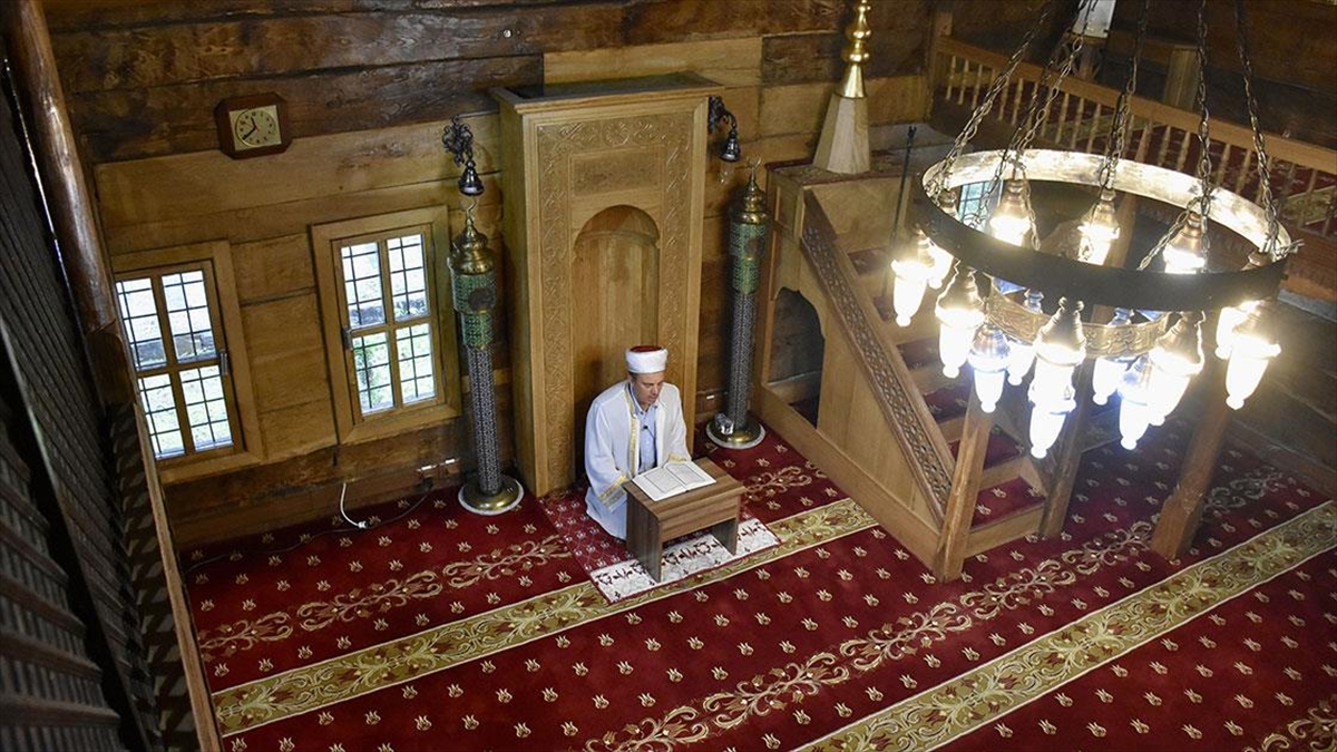 Ordu’da Çivisiz Laleli Cami’de Mukabele Geleneği 6 Asırdır Sürdürülüyor Haberi