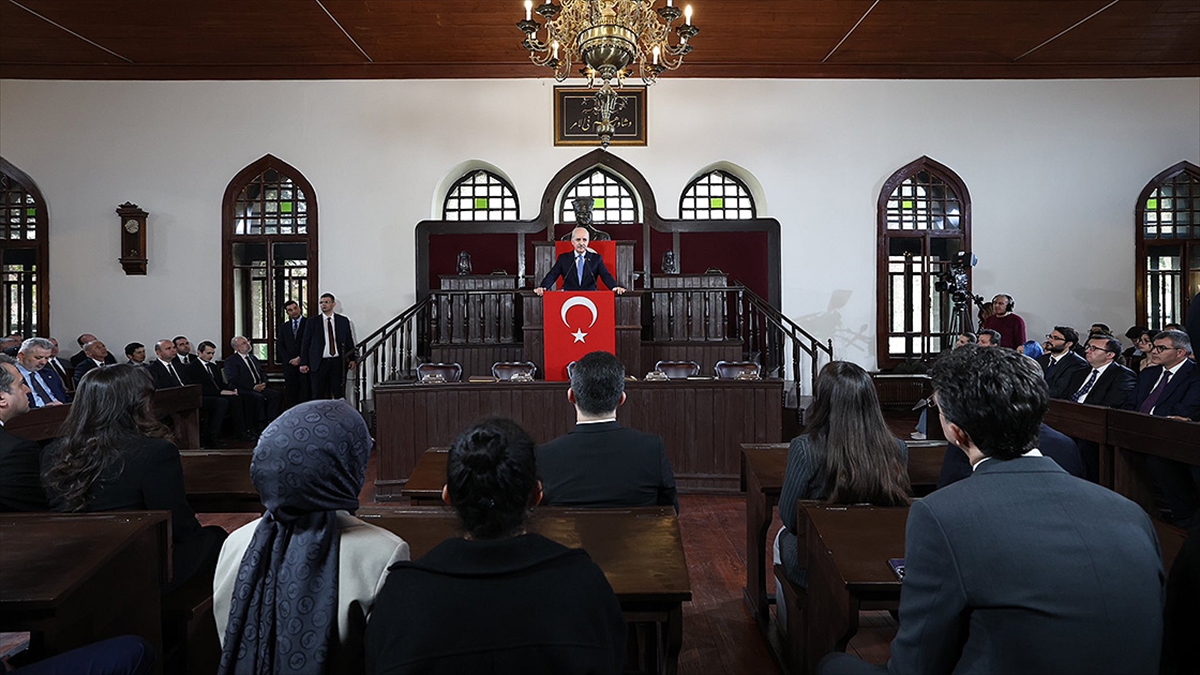 Tbmm Başkanı Kurtulmuş: İstiklal Marşı, Milletimizin Bağımsızlığı Ve Istikbali Için Vatanına Bağlılığının Ifadesidir Haberi