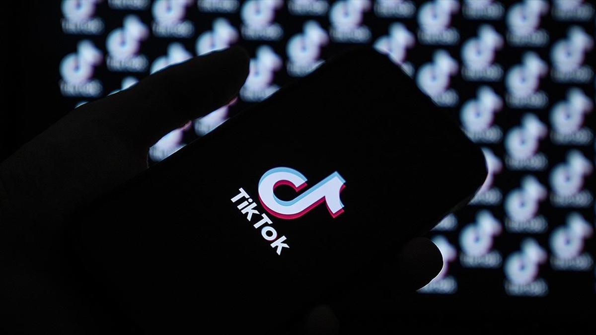 Tiktok, Arnavutluk’ta 1 Yıllığına Yasaklandı Haberi