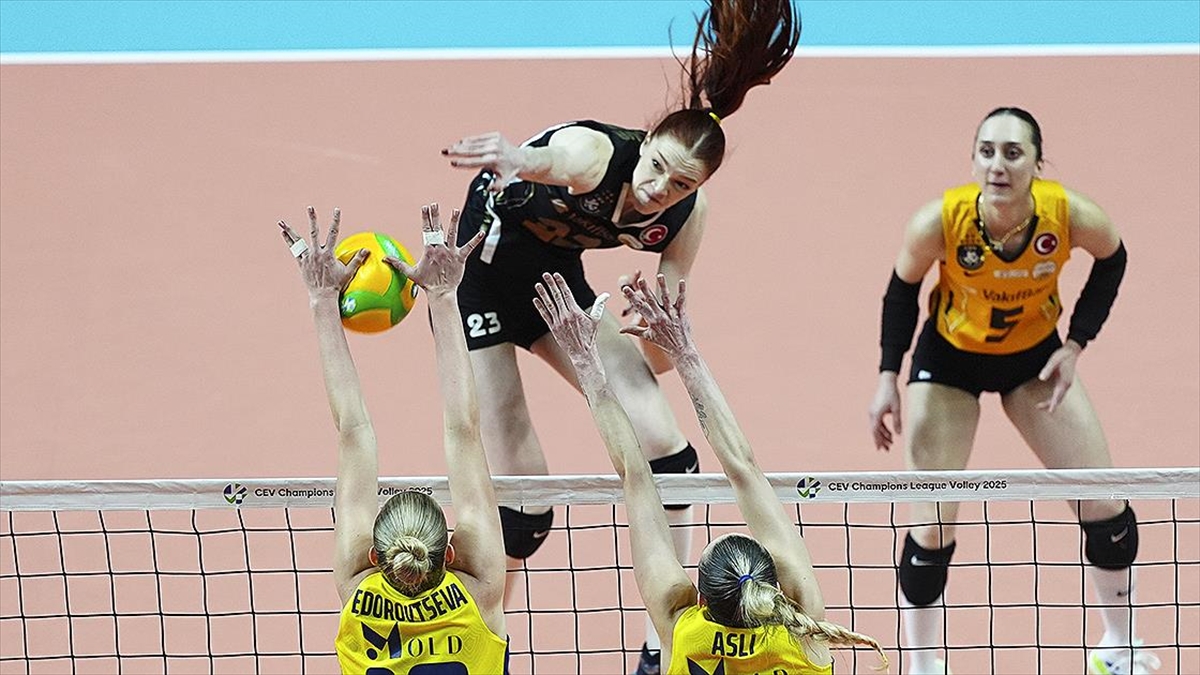 Vakıfbank, Voleybol Kadınlar Cev Şampiyonlar Ligi’nde Dörtlü Final’e Yükseldi Haberi